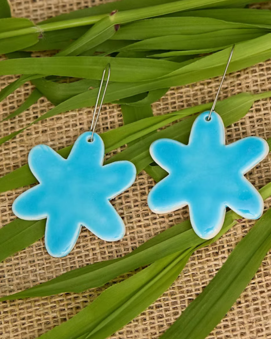 Togetherness Ceramic Starburst Earrings - Lake Blue