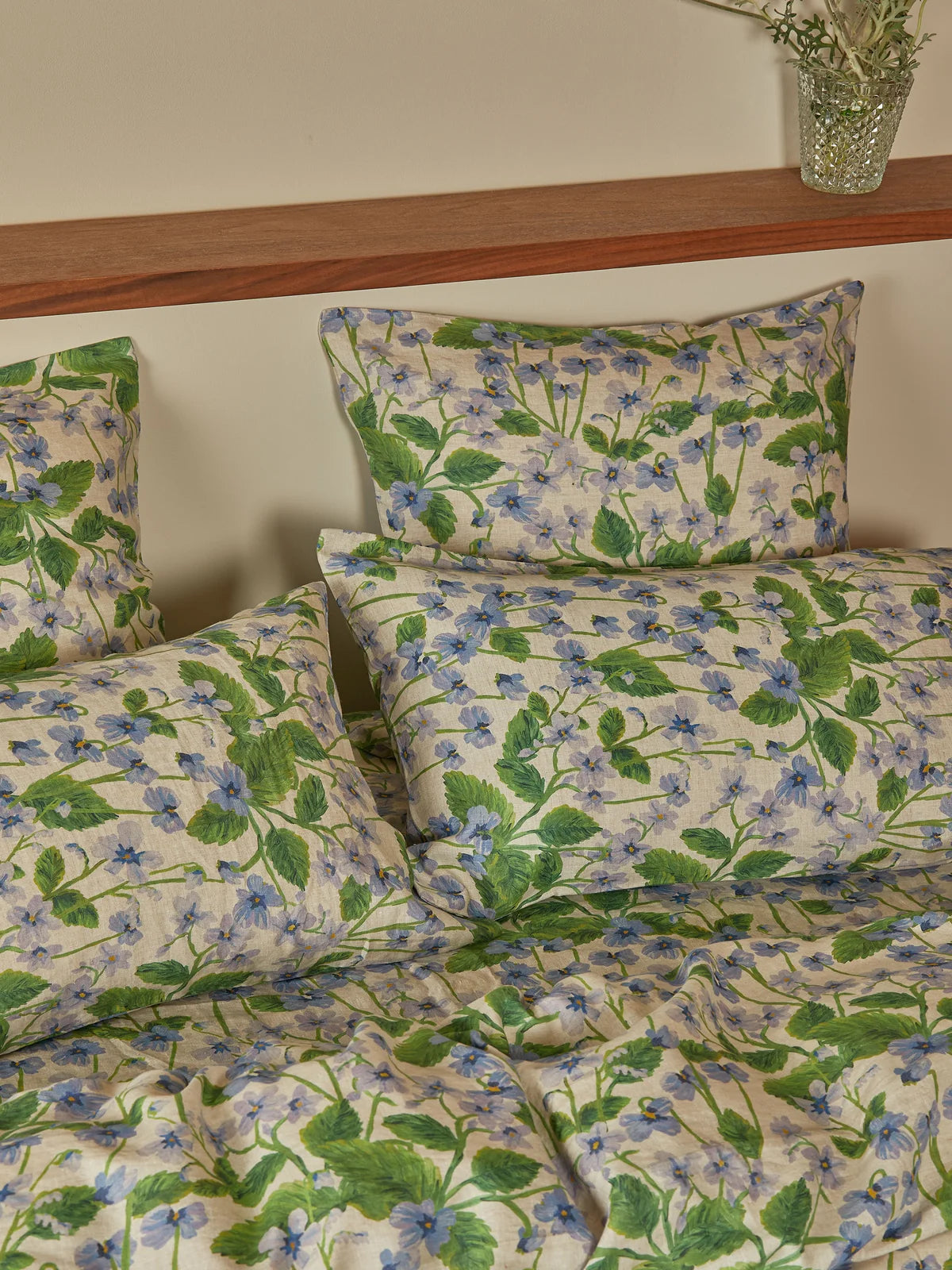 Bonnie and Neil Lilas Quilt Cover