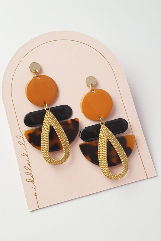 Middle Child Earrings - Bridgerton Tortoise