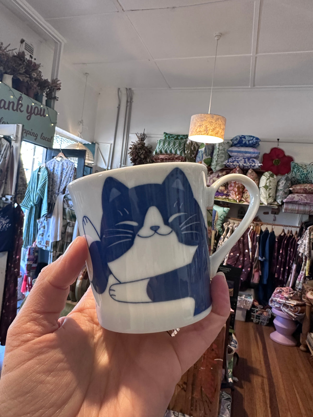 Concept Japan Blue MASK Cat Ceramics