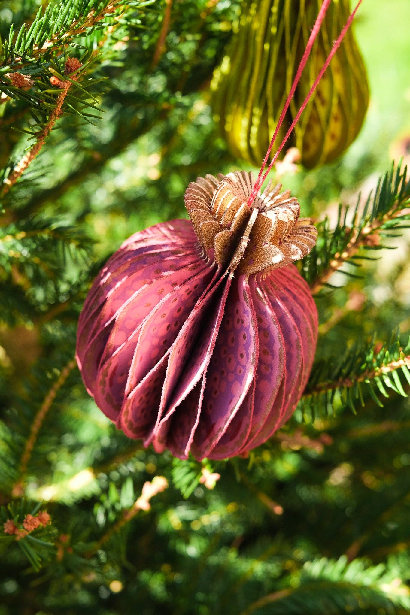 Pomegranate Honeycomb Decoration