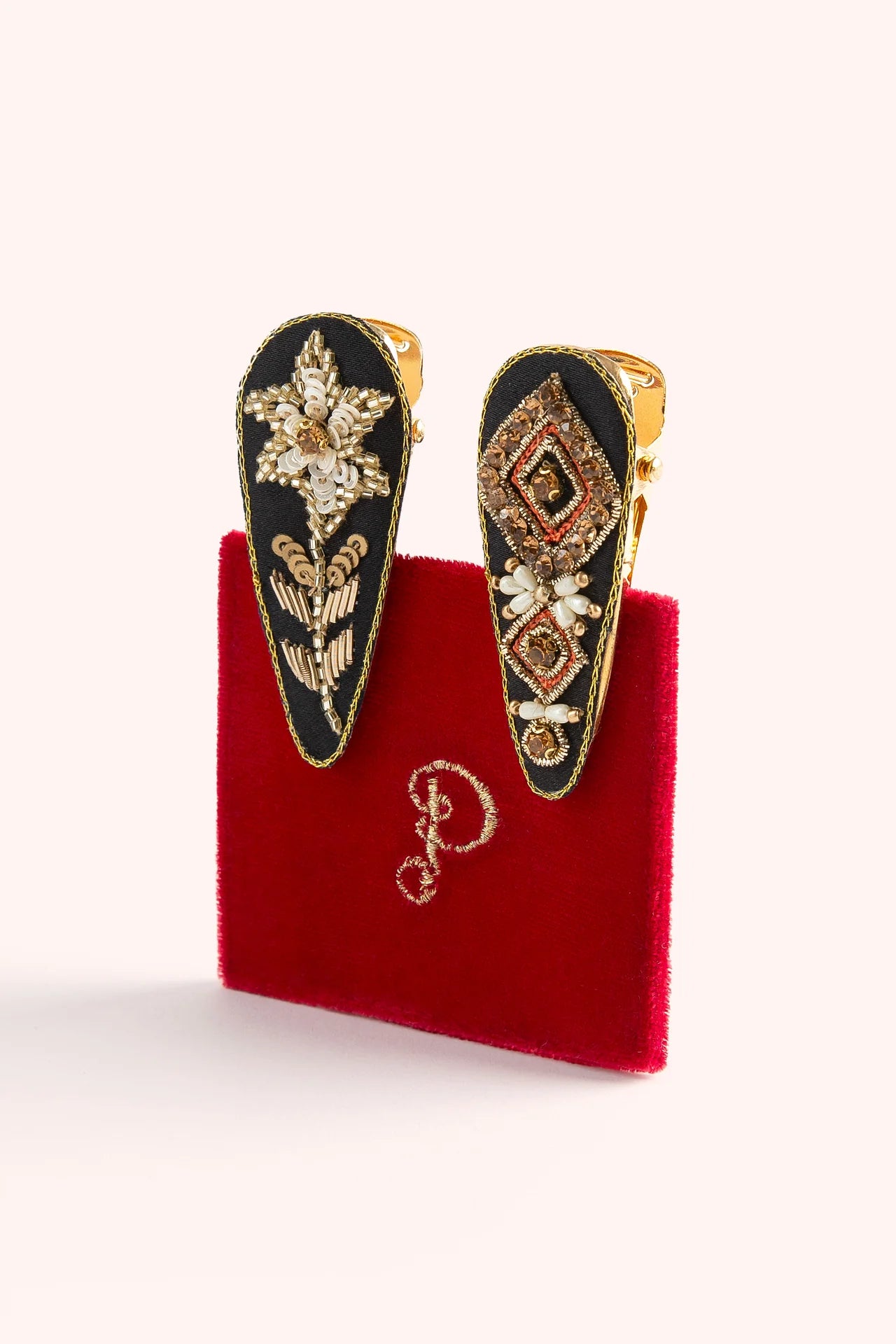 Powder hair clips set of two - assorted styles