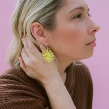 Denz earrings - Mini Yellow Sun