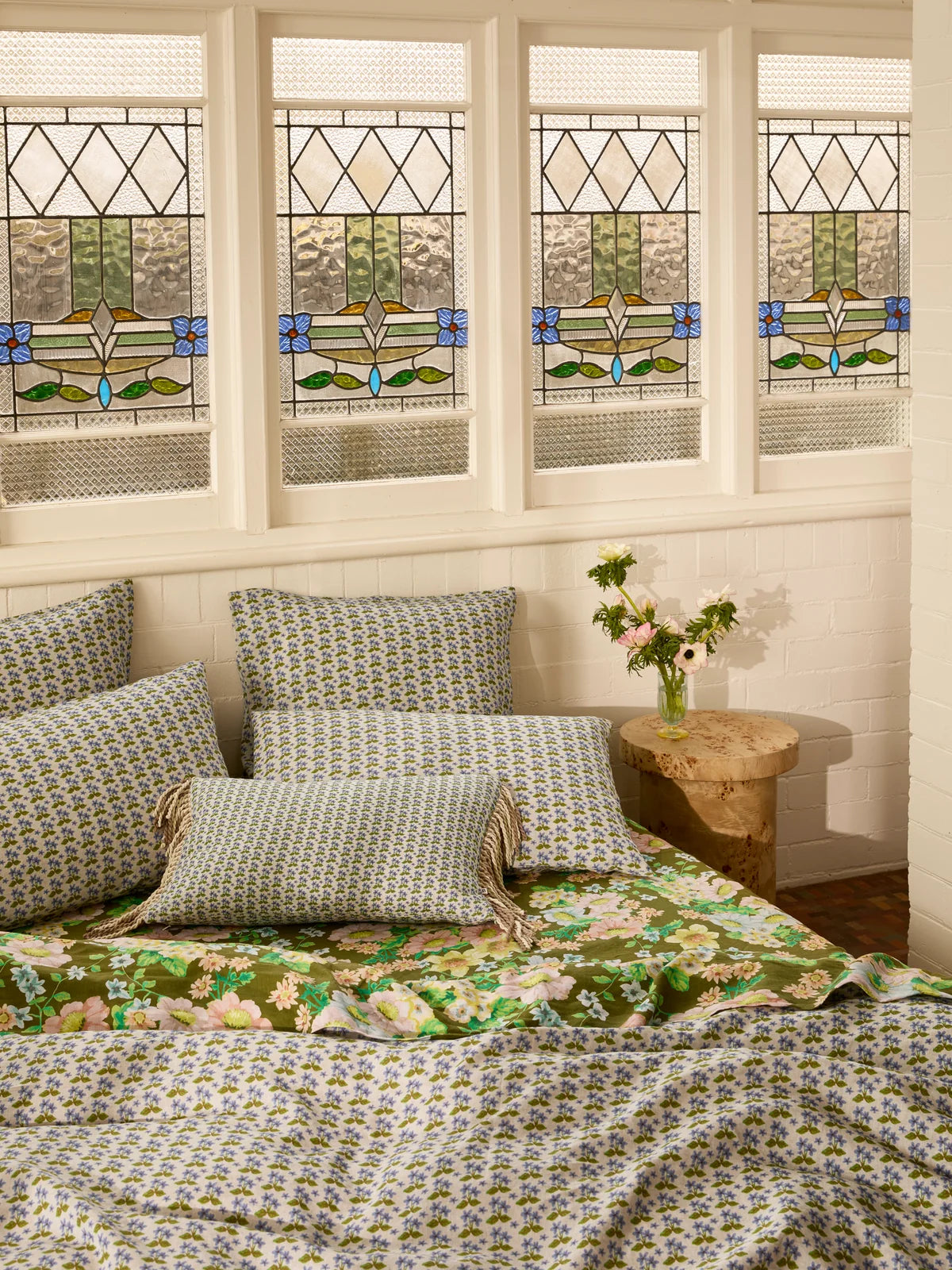 Bonnie and Neil Madeline Blue Linen Standard Pillowcases