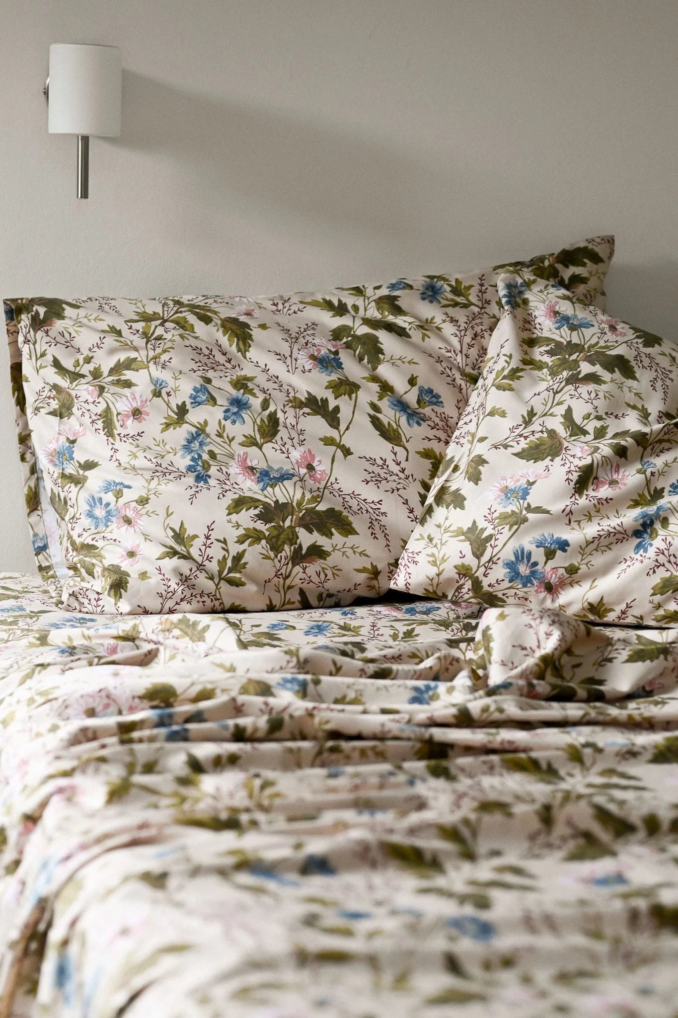 Lazybones Cornflower Sheet Set