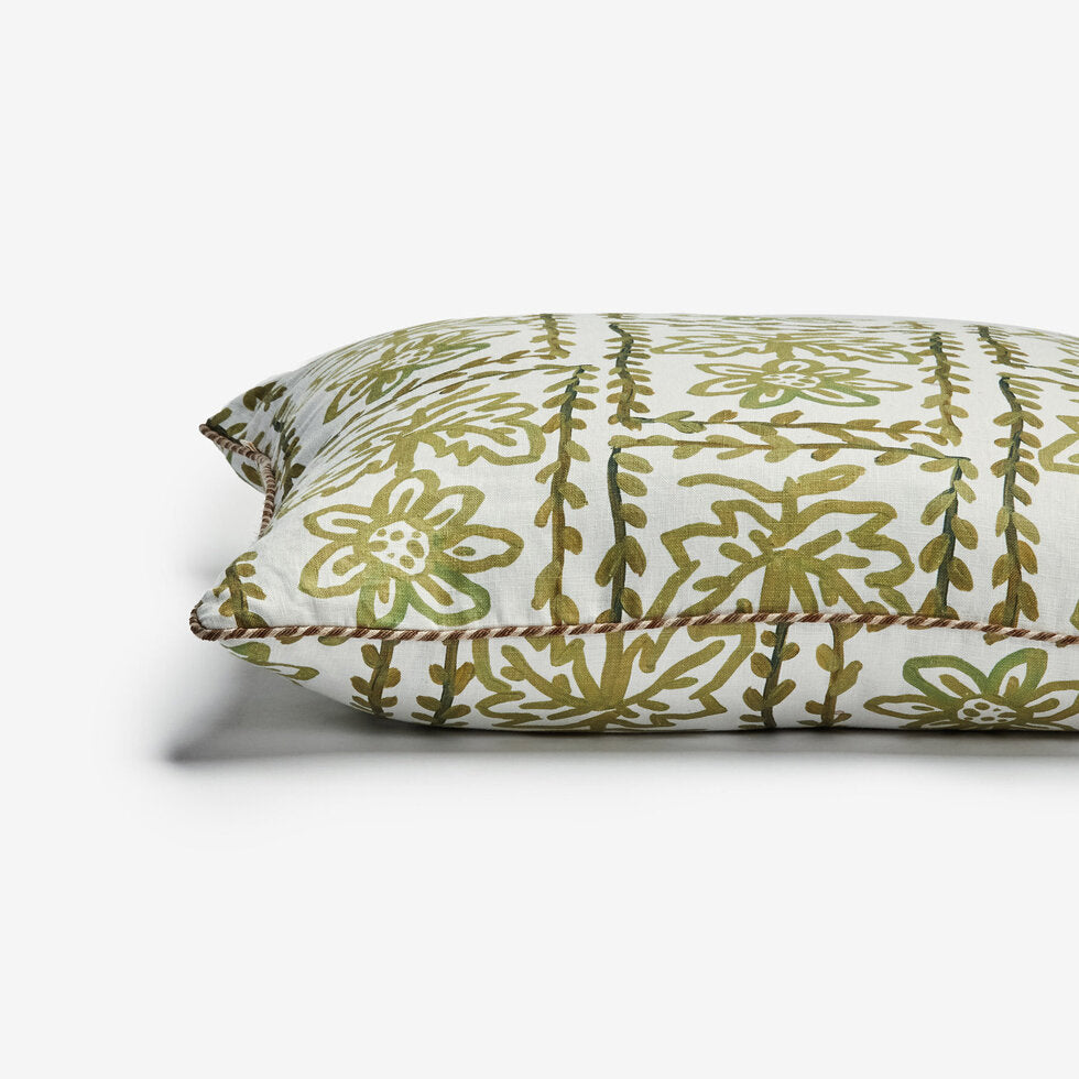 Bonnie and Neil Cushion - Daisy Olive