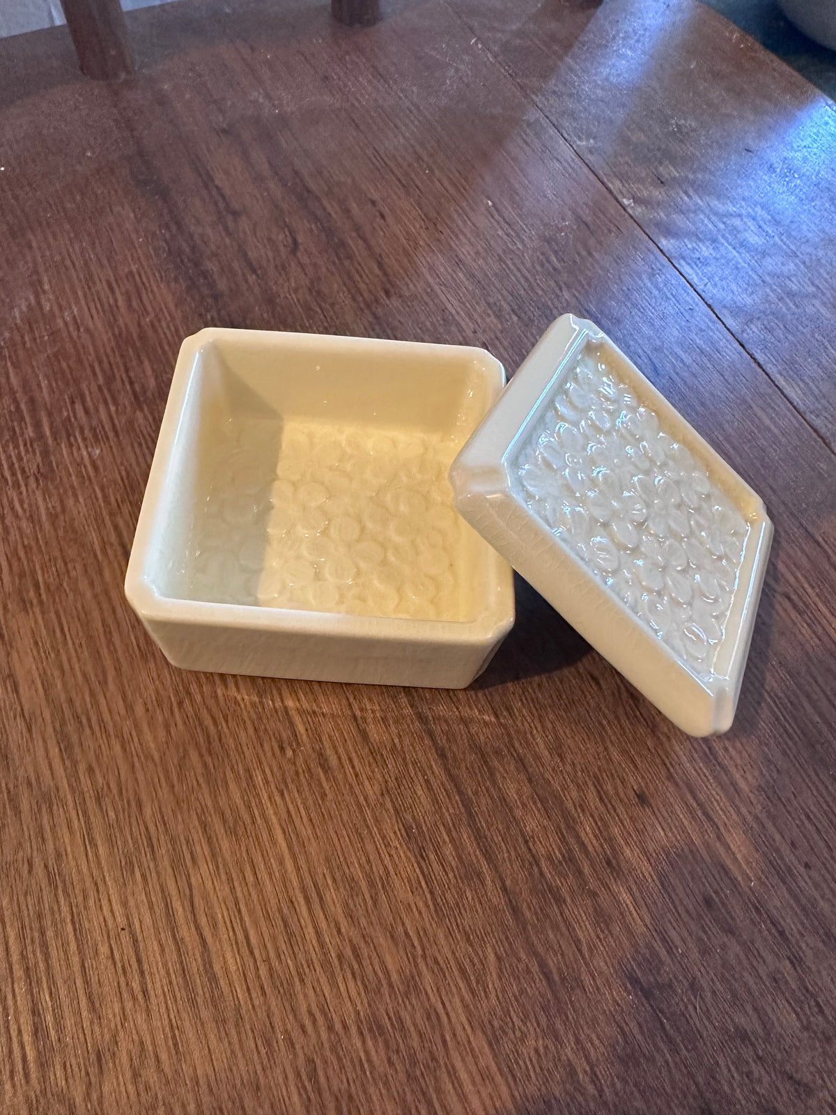 Concept Japan HANA Box