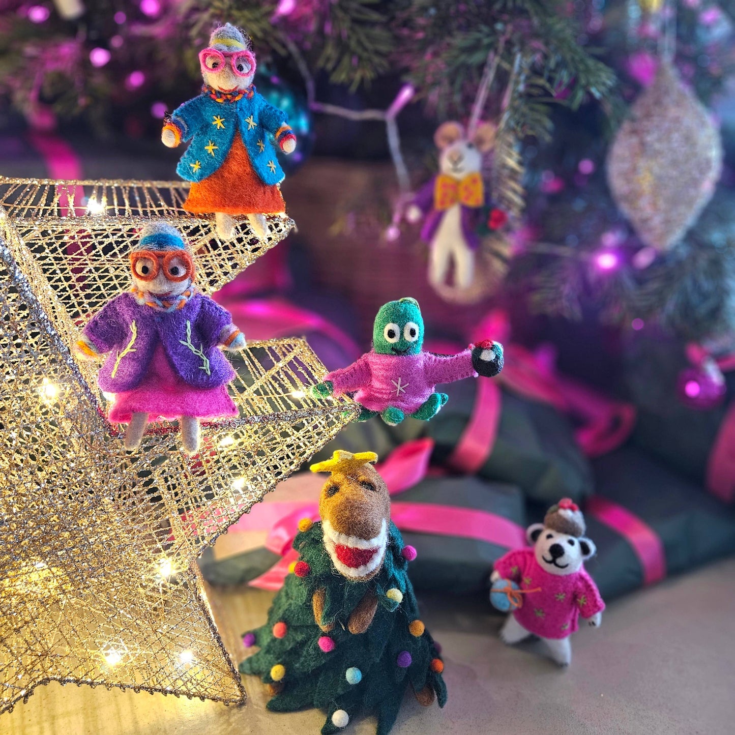 Handmade Felt Tree-Rex Christmas Tree Topper