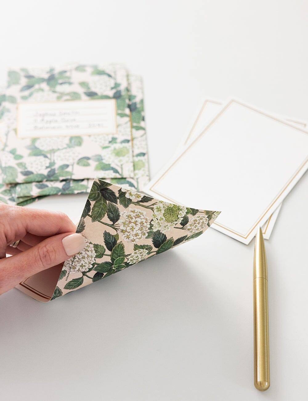 Bespoke Letterpress - Hydrangea 4pk Scallop Notecard Set