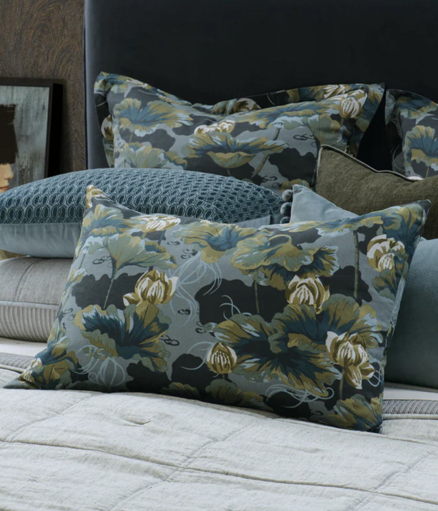 Bianca Lorenne Water Lilly Standard Pillowcase Pair