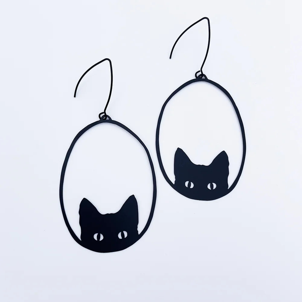 Denz earrings - Black Cat