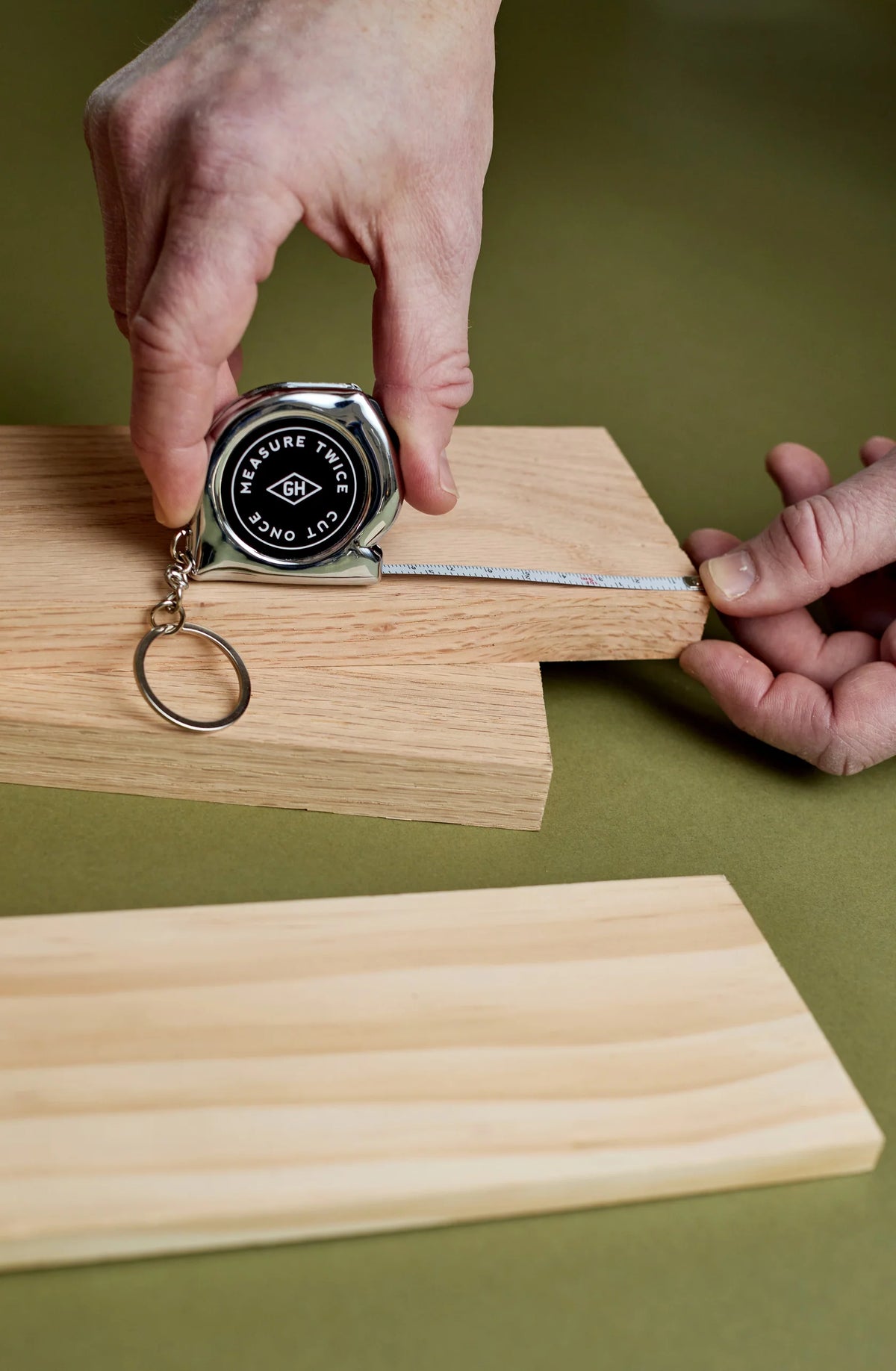 Gentlemen’s Hardware Keychain Tape Measure