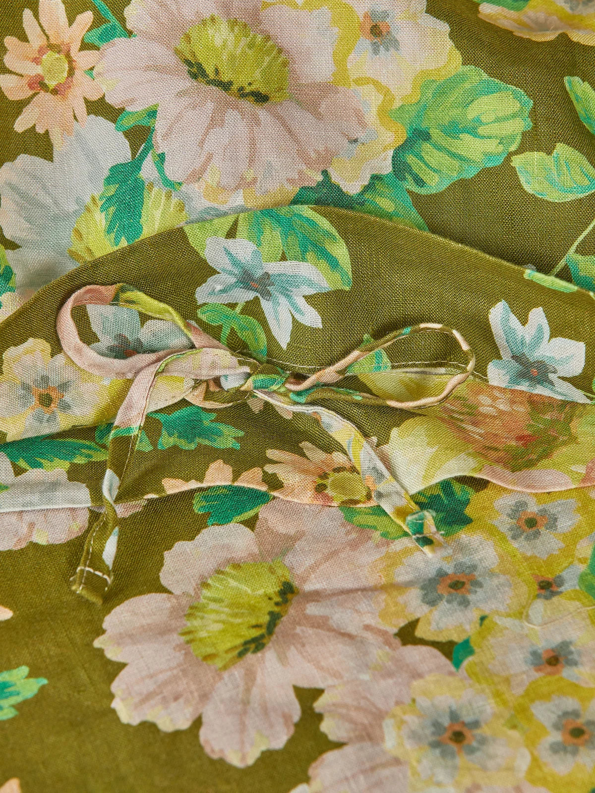 Bonnie and Neil Buttercup Olive Quilt Cover