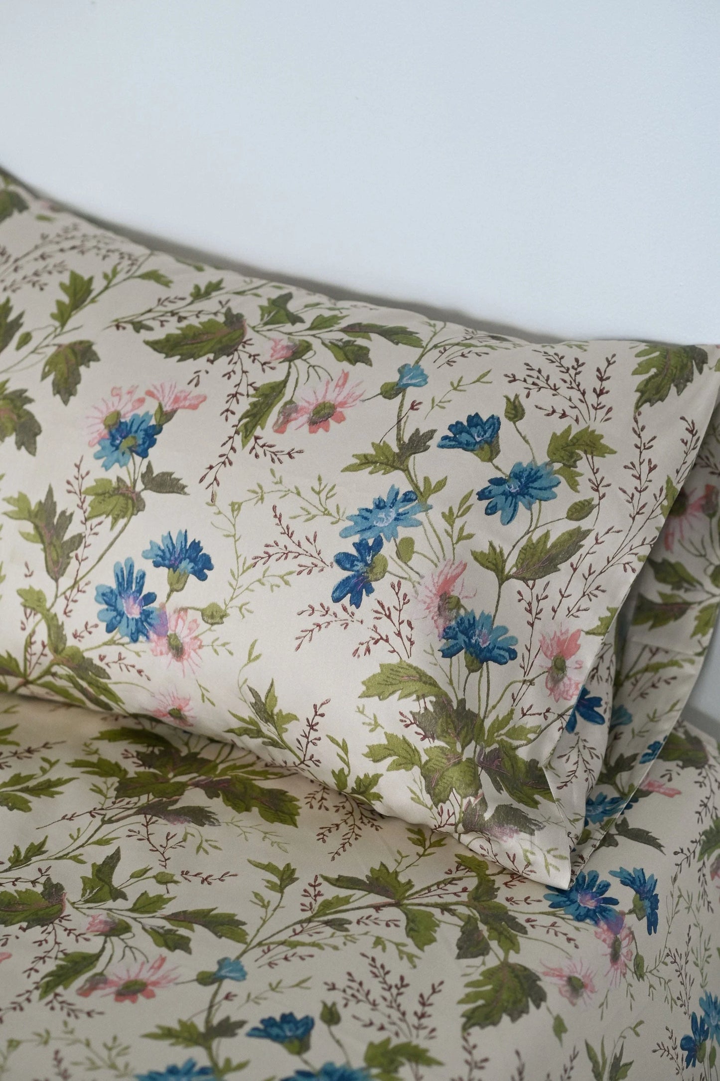 Lazybones Cornflower Sheet Set