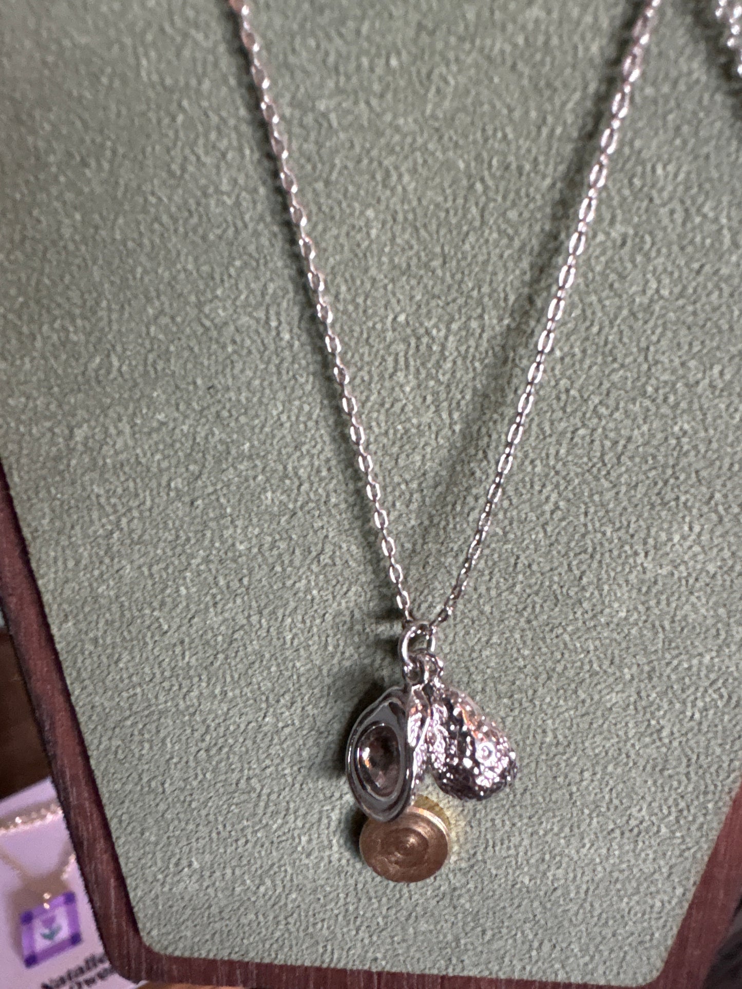 Avocado Necklace (silver)