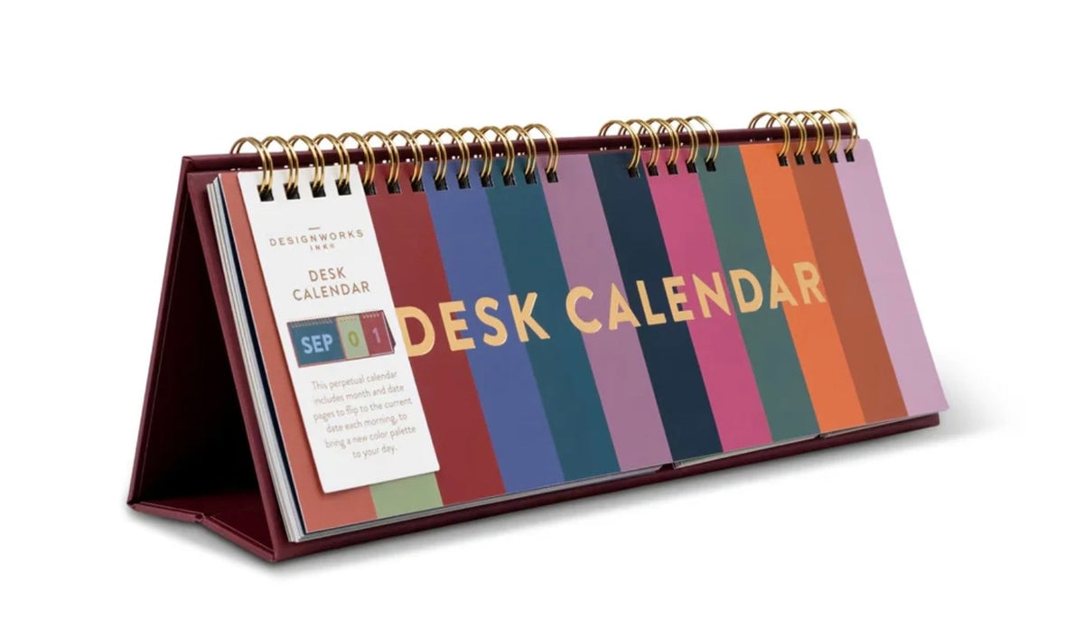 Desk calendar
