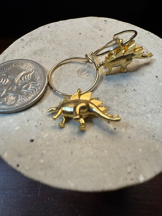 Stegosaurus Sleeper Earrings (gold)