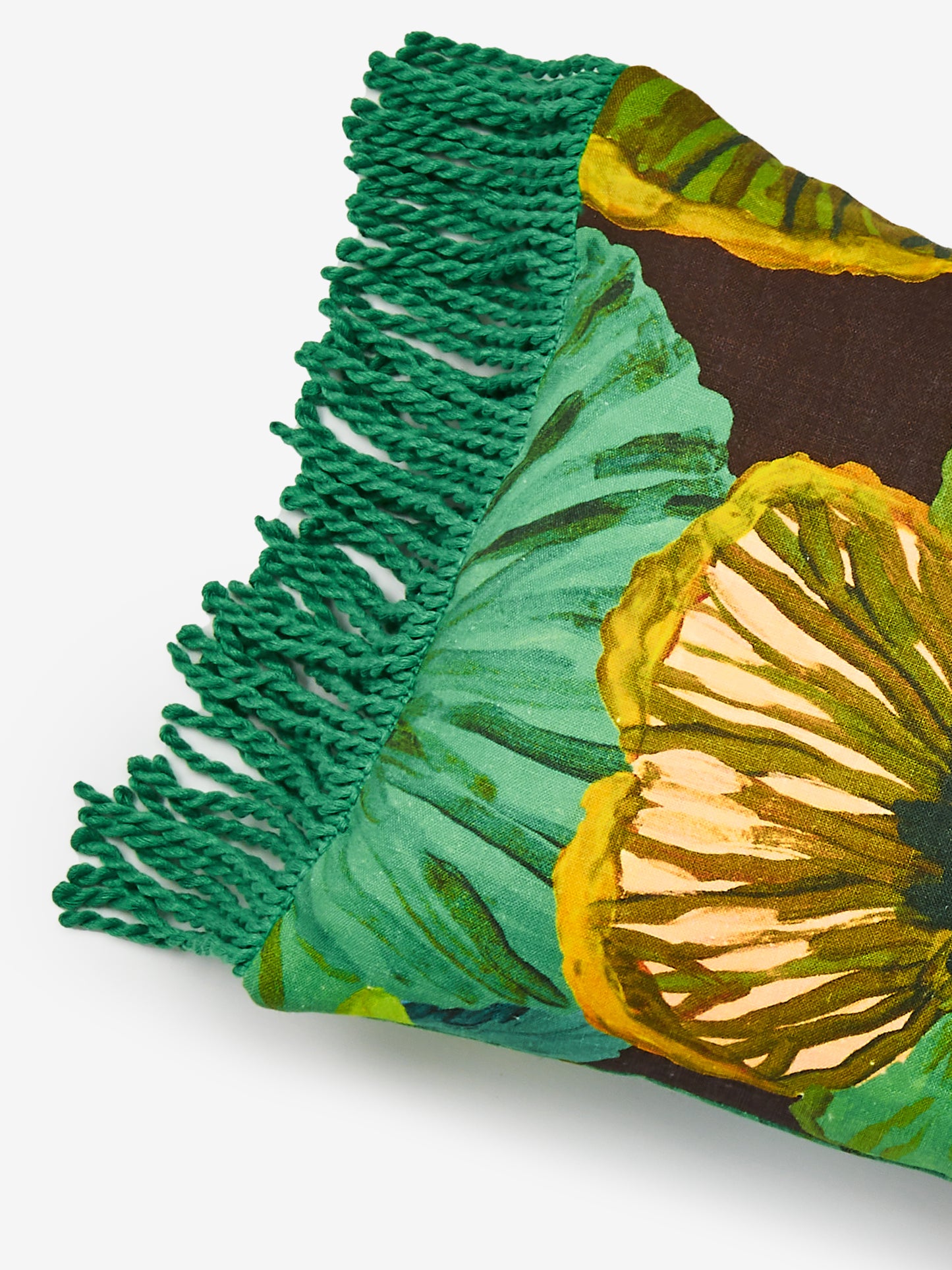 Bonnie and Neil Cushion - Wild Pansy Verde 60x40cm