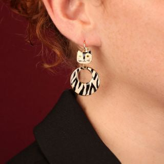Taratata Jewellery - Alfred Cat Circle Lever Back Earrings