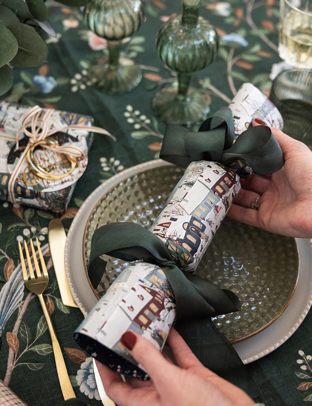 Bespoke Christmas Cracker Set - The Christmas Village