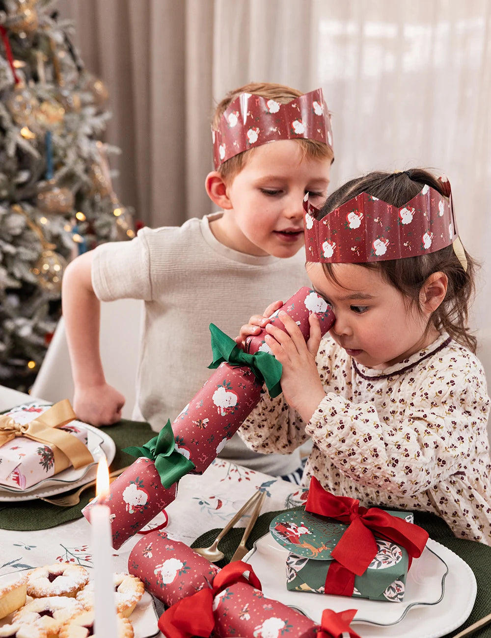 Jingle Bells Christmas Cracker Kits pk 10
