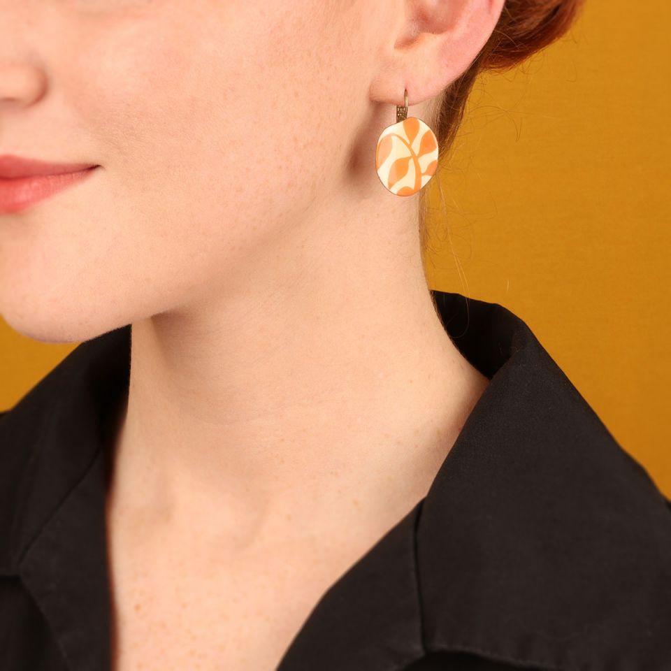 Taratata Jewellery - Kaly Pink Lever Back Earrings