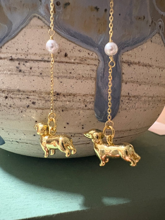 Sausage Dog Thread Earrings (gold plated)