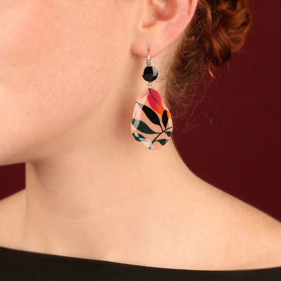 Taratata Jewellery - Amazone Large Leaf with Black Lever Back Earrings