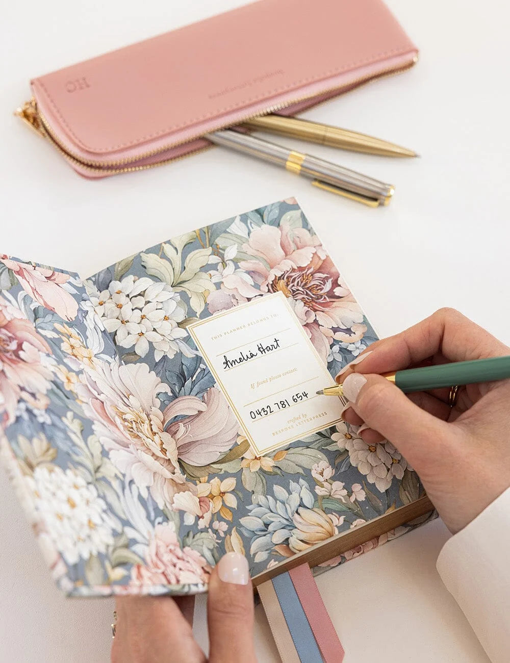 2027 Day to a Page Small Planner - Regency Blooms