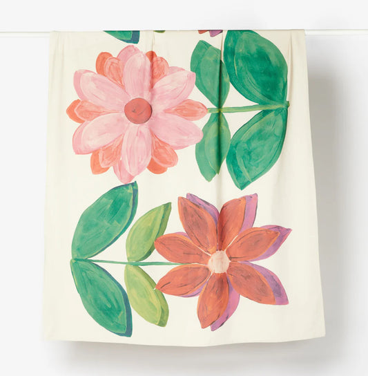 Bonnie and Neil Shasta Daisy Multi Tablecloth