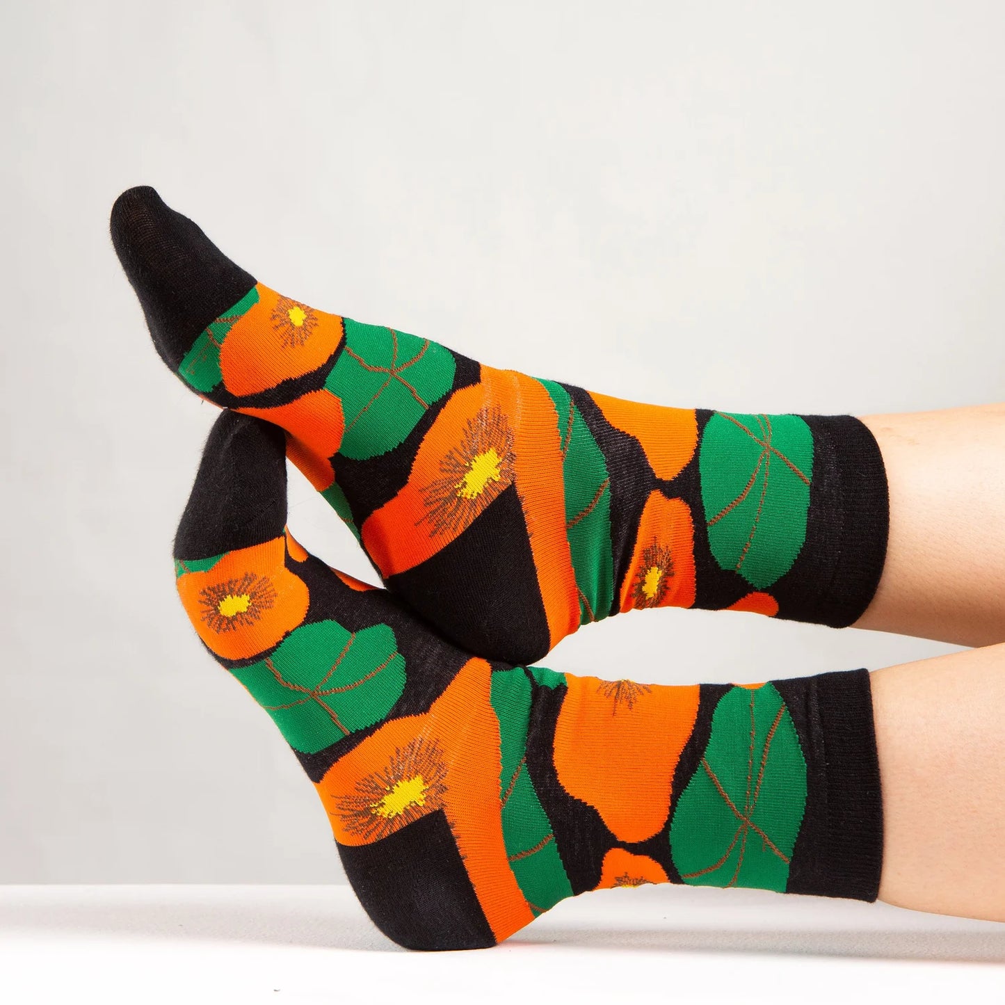 Hello Maë Nasturtium Socks - Black