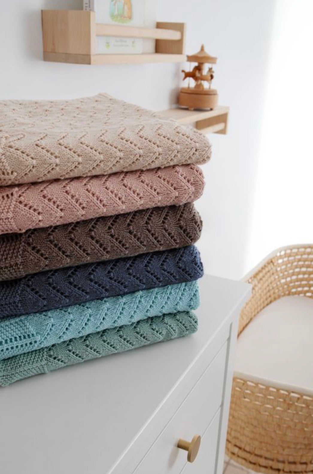 DLux Mica Chevron Pointelle Baby Blanket