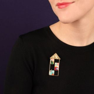 Taratata Jewellery - Curieuse House Brooch - Sleeping Dog