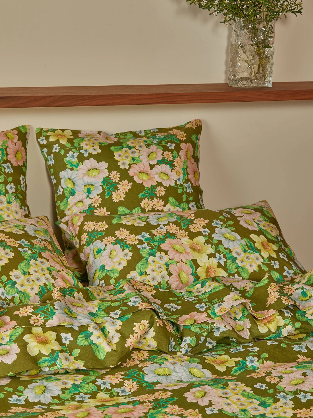 Bonnie and Neil Buttercup Olive Quilt Cover