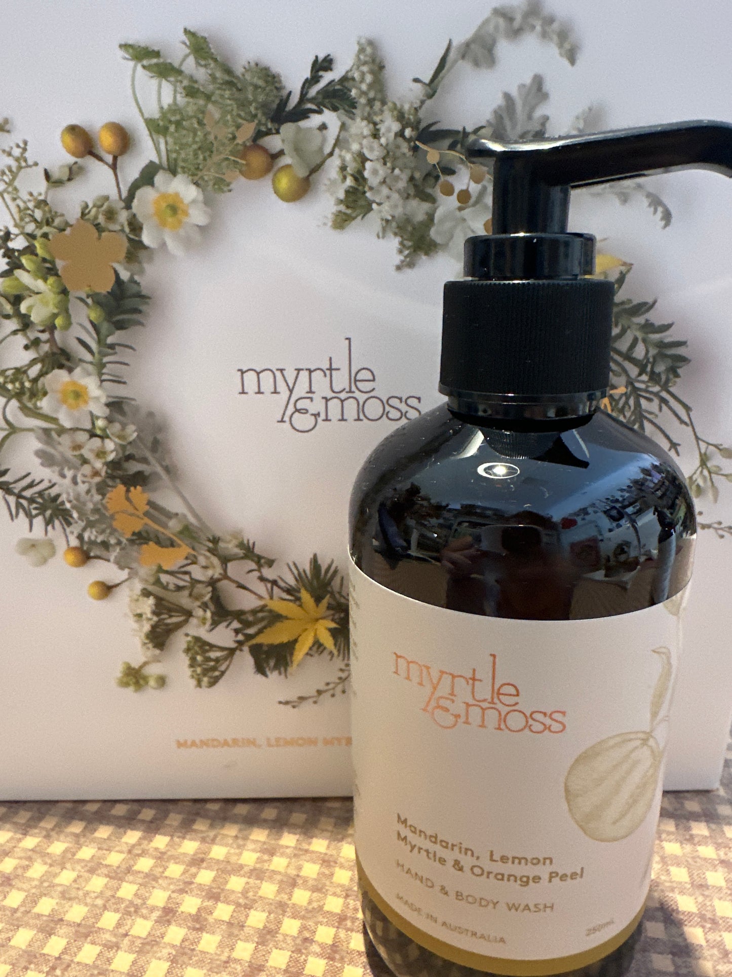Myrtle and moss 250ml hand and body wash