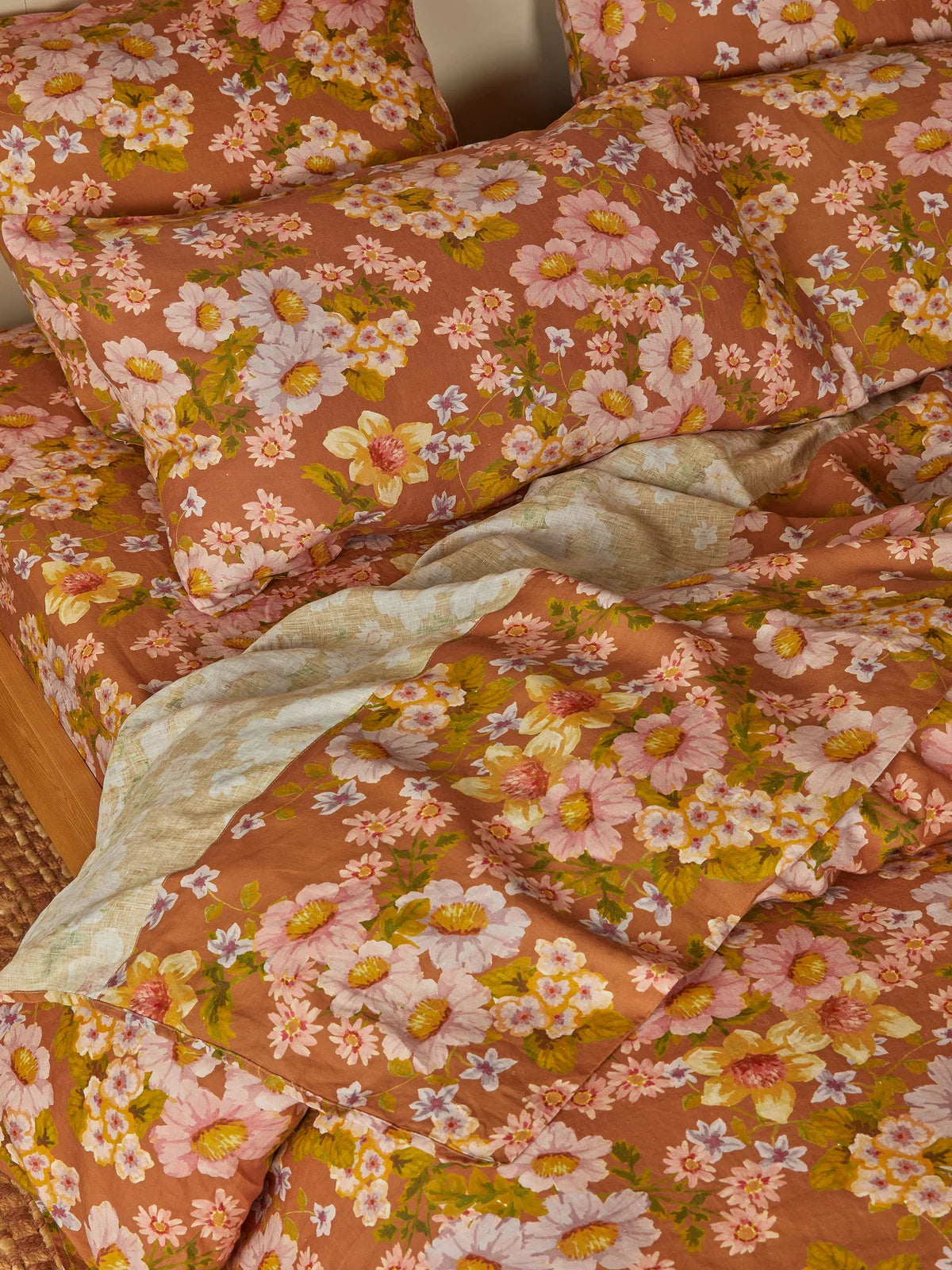 Bonnie and Neil Buttercup Rust Flat Sheet