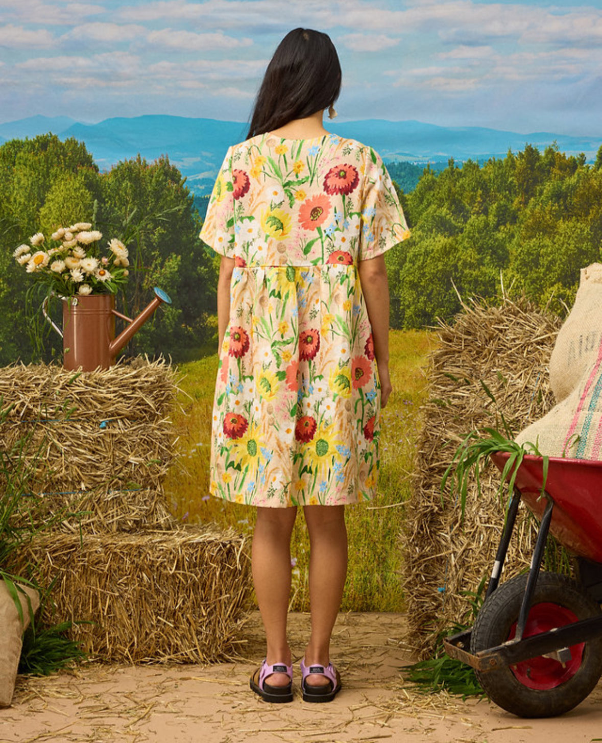 Togetherness Mira Smock - Flowers at the Gate