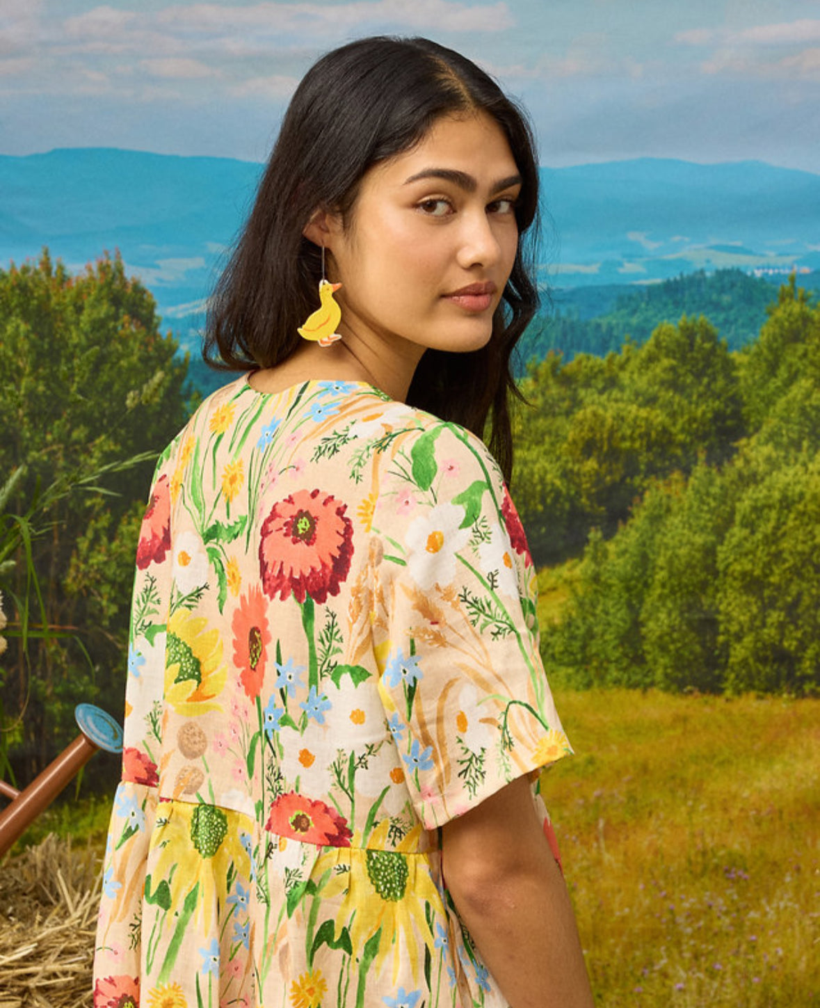 Togetherness Mira Smock - Flowers at the Gate