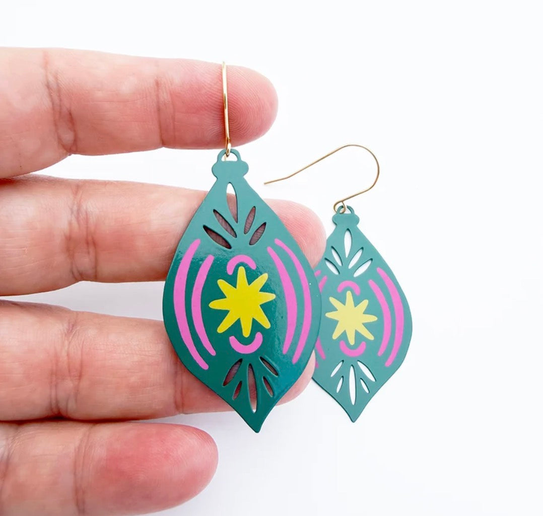 Denz earrings - Vintage Christmas Bauble - green and pink