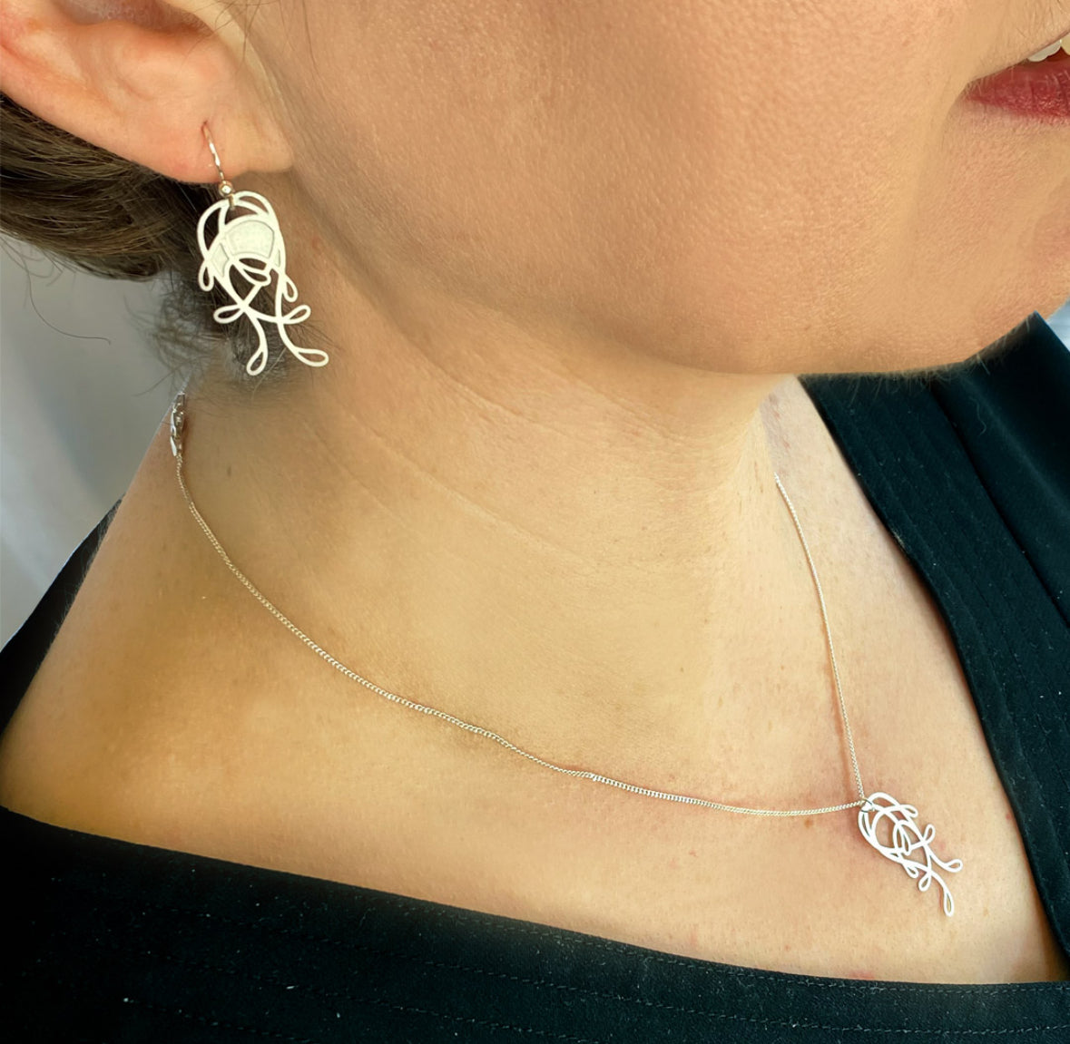 Go Do Good Necklace - Joy