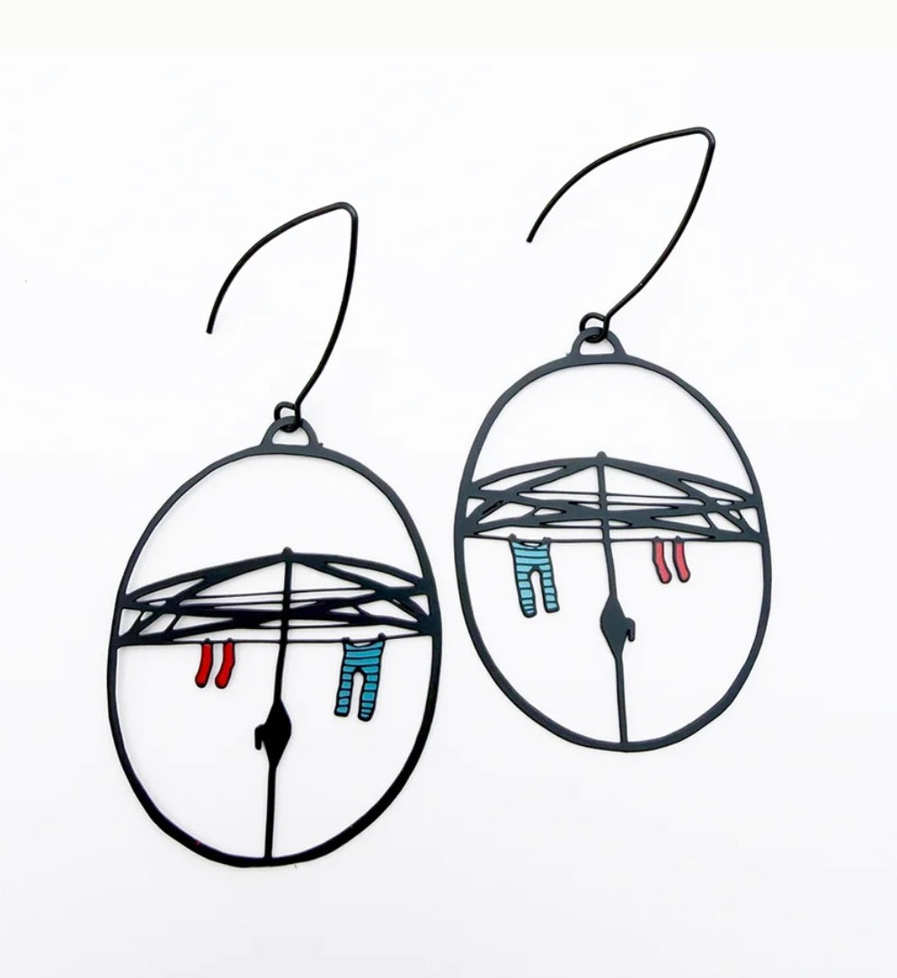 Denz earrings - Washing Line