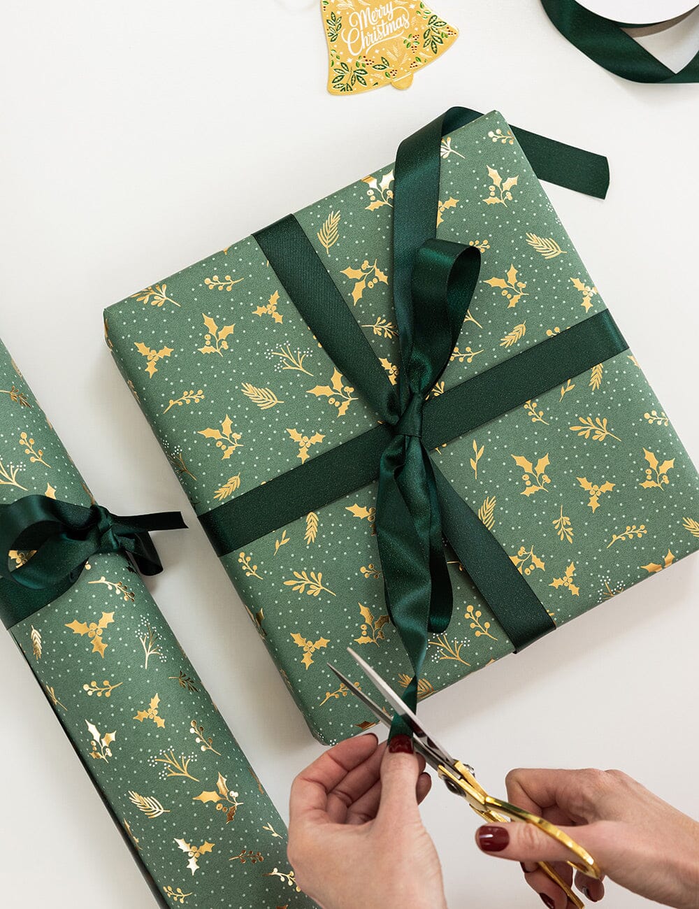 Golden Holly (gold foil) Gift Wrap 3m Roll