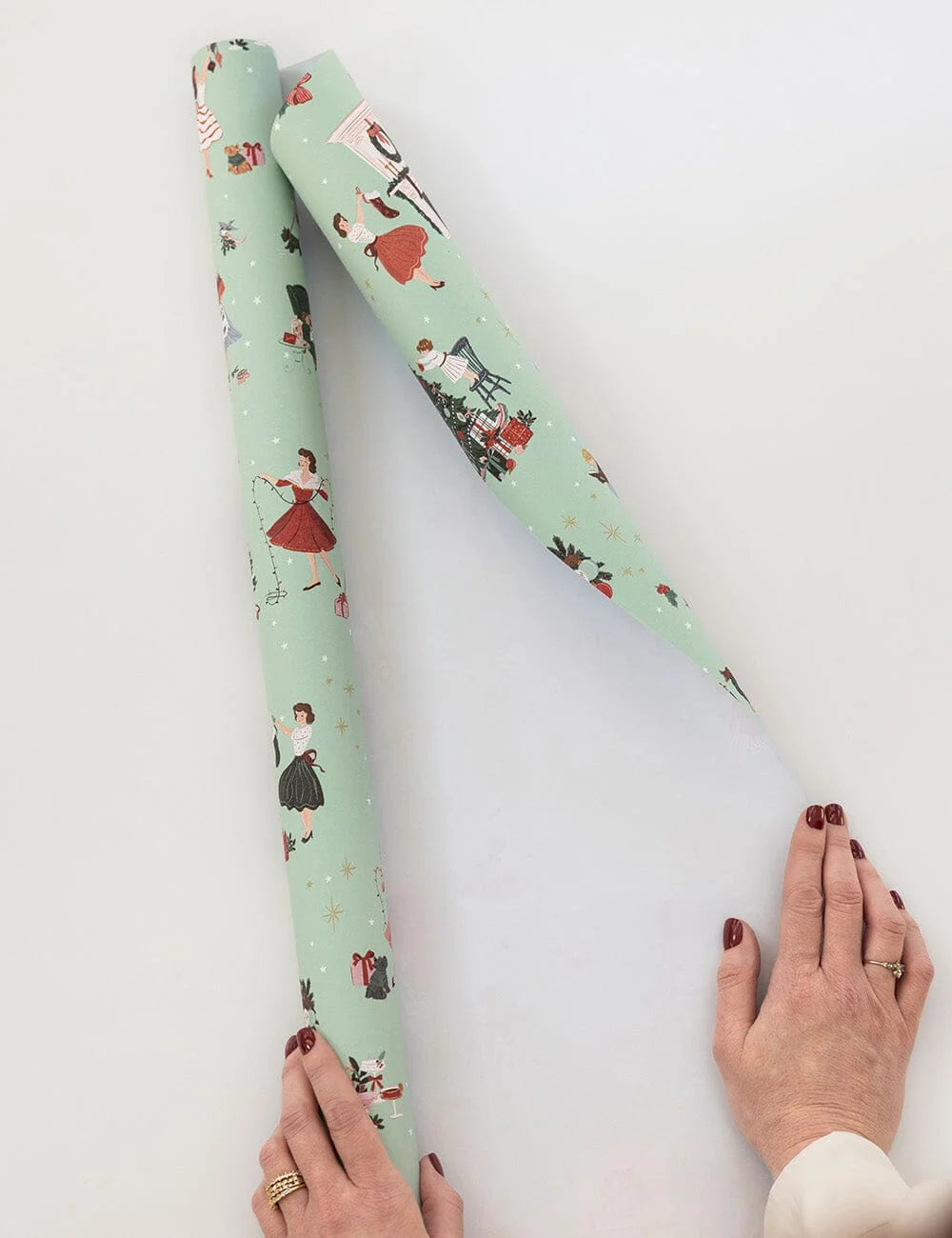 Christmas Ladies Gift Wrap 3m Roll