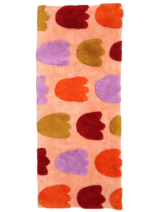 Mosey Me Tulip Bath Runner