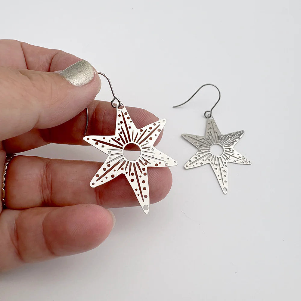 Denz Christmas Midi Silver Star Earrings