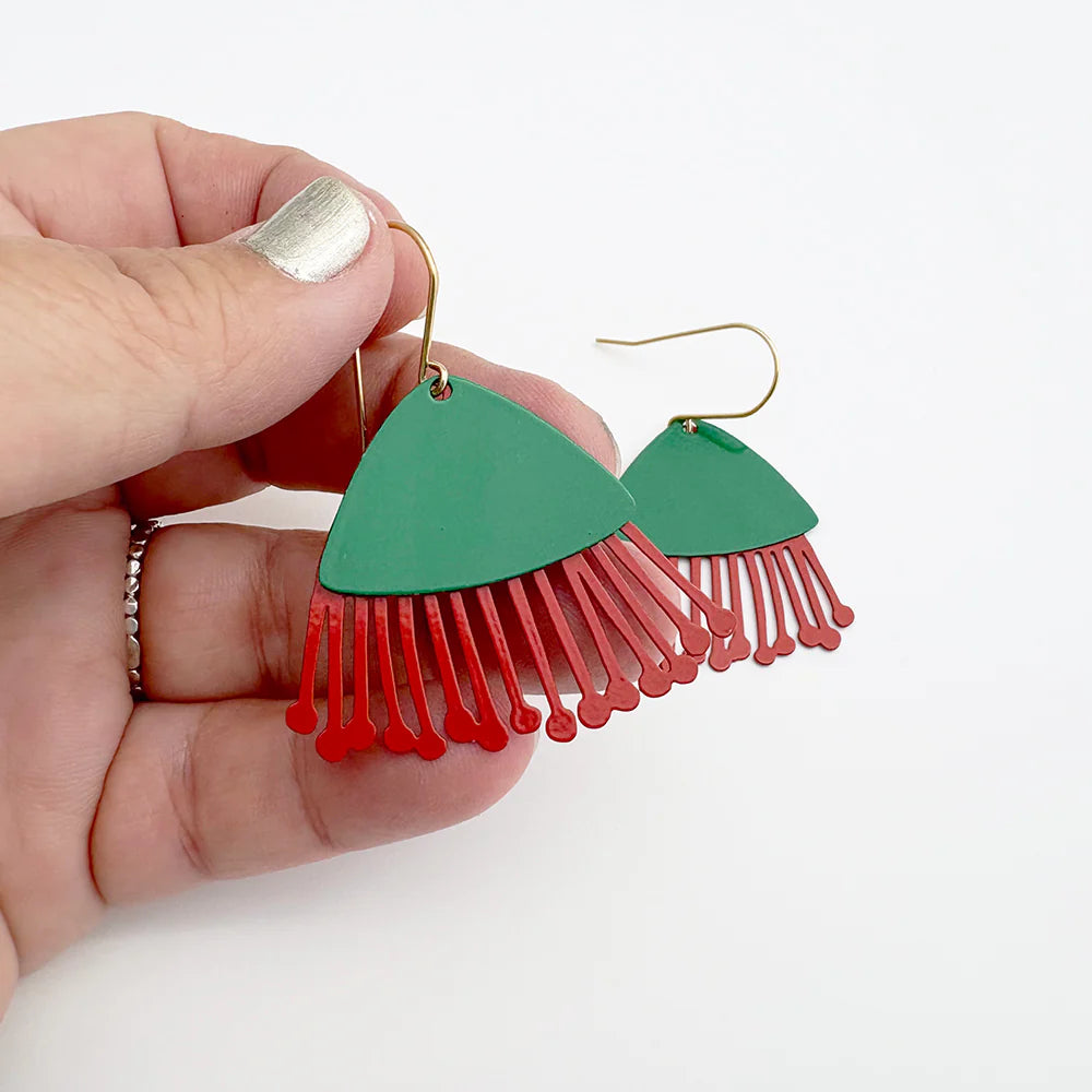 Denz Midi Gum Blossom Earrings - red/green
