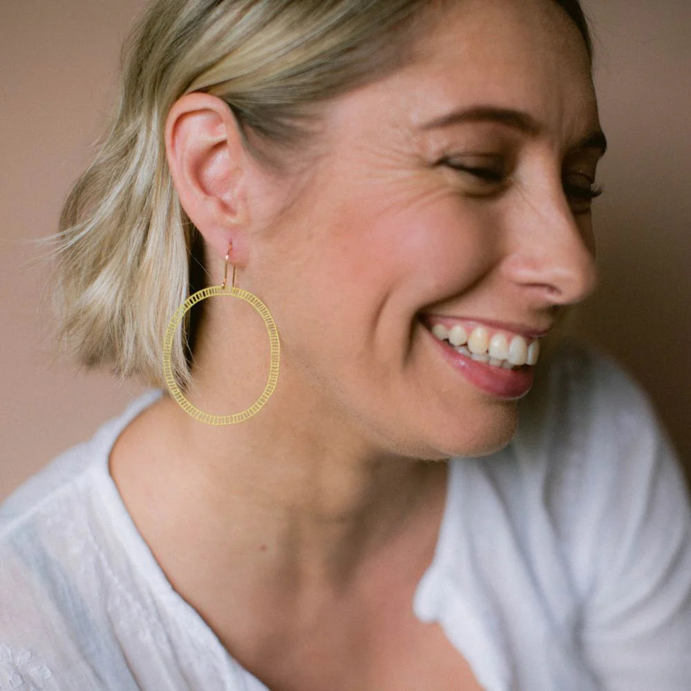 Denz Dash Oval Earrings