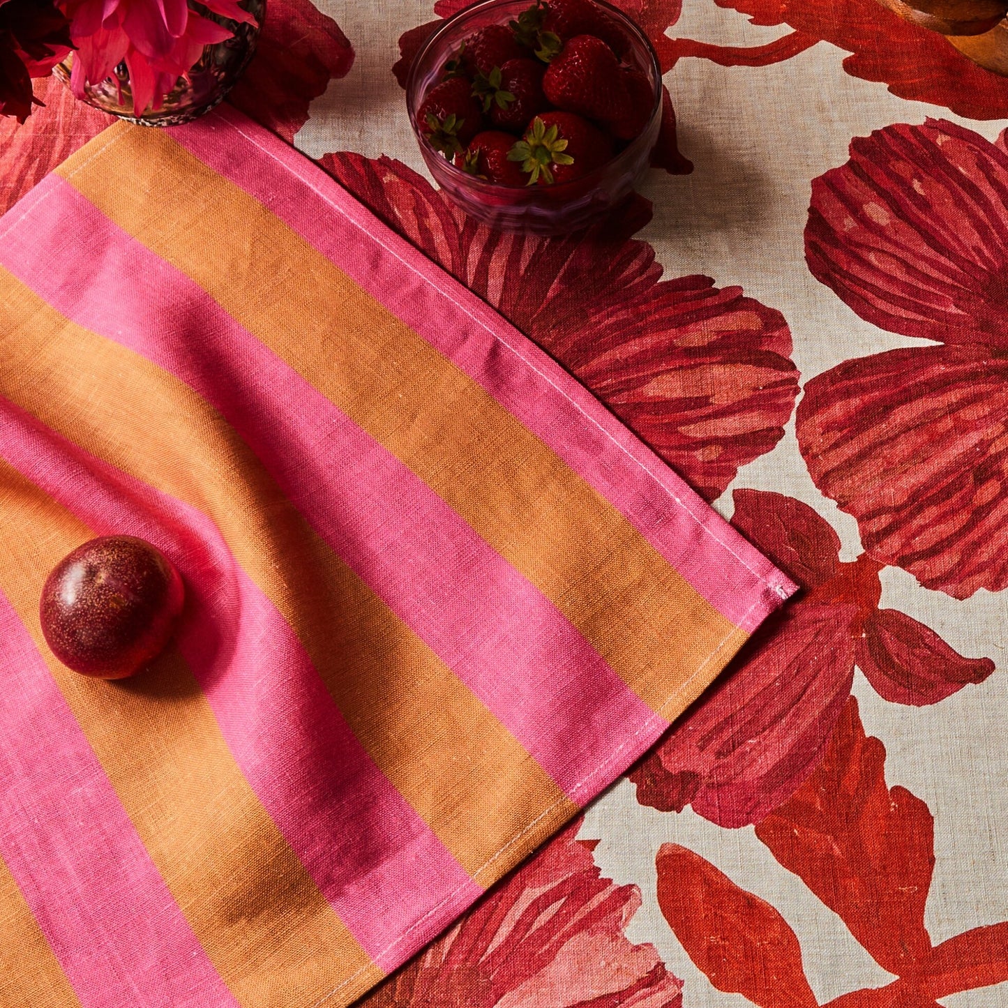 Bonnie and Neil Linen Napkins (set 4)
