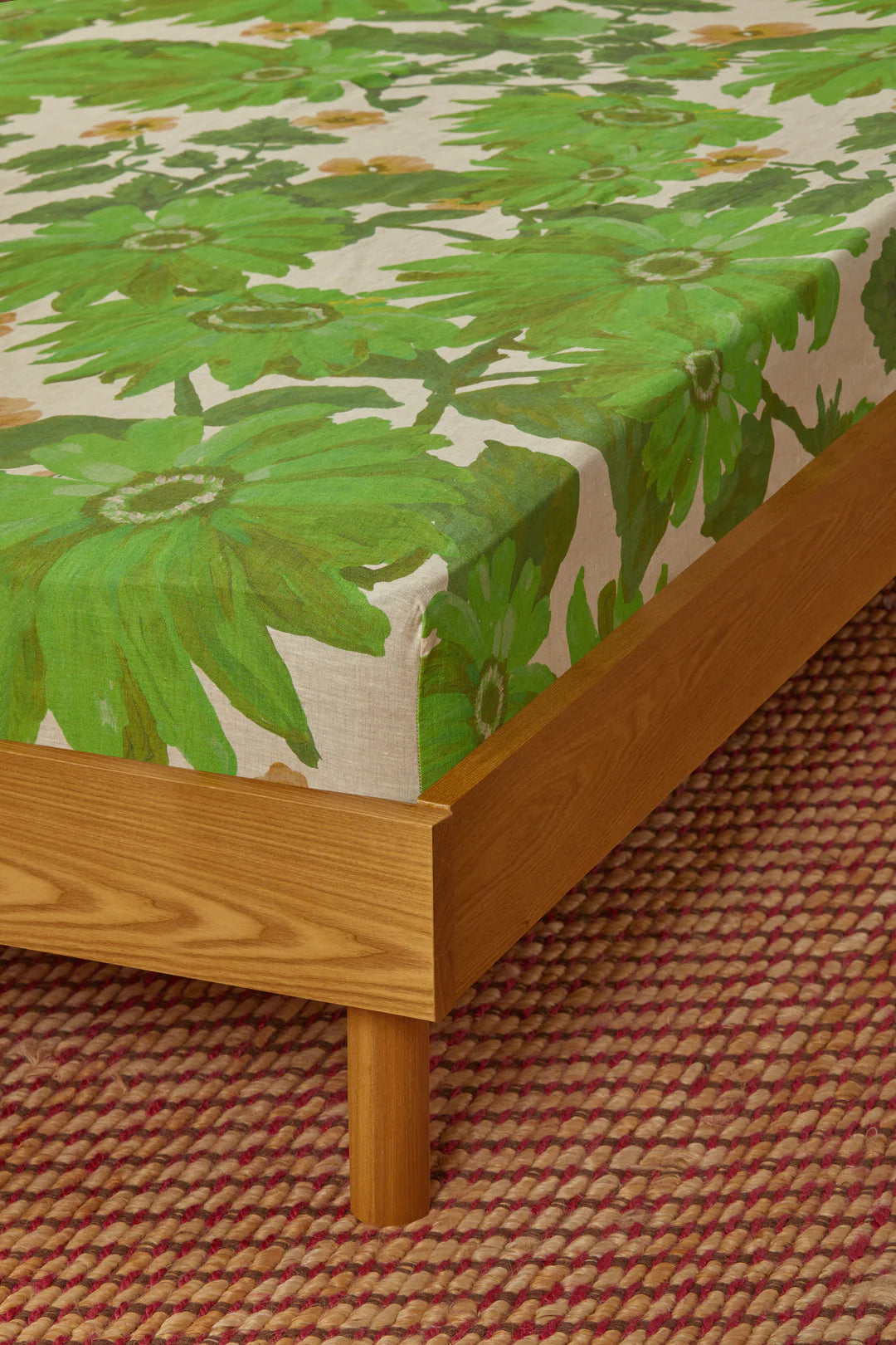 Bonnie and Neil Marigold Leaf Fitted Sheet
