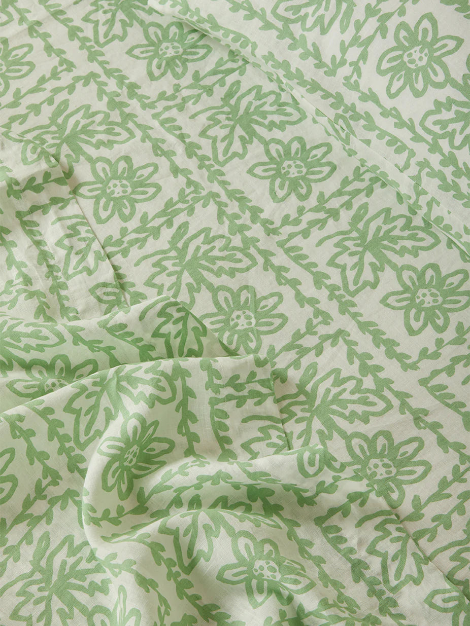 Bonnie and Neil Daisy Sage Flat Sheet